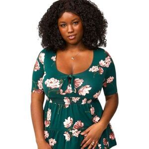TORRID botanical floral super soft v- neck tie front elbow sleeve Babydoll Top